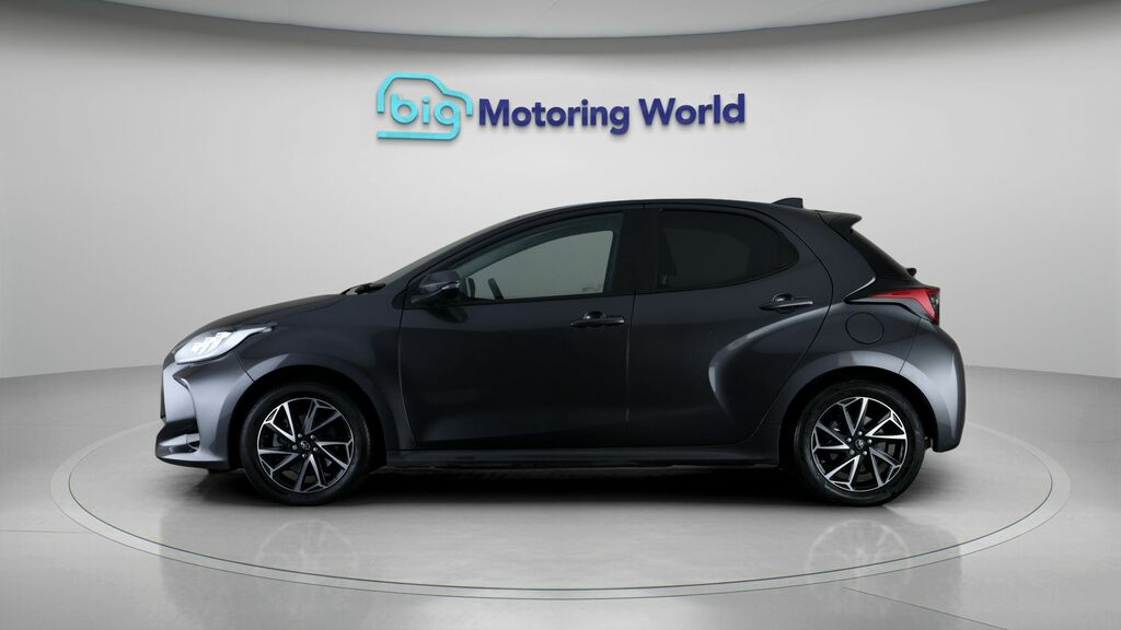 Toyota Yaris Design YS23FNO Grey #4