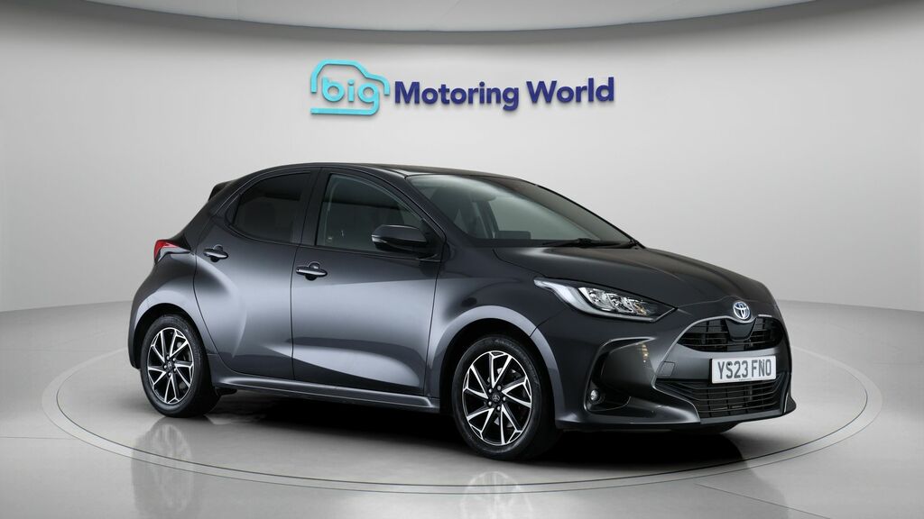 Toyota Yaris Design Grey