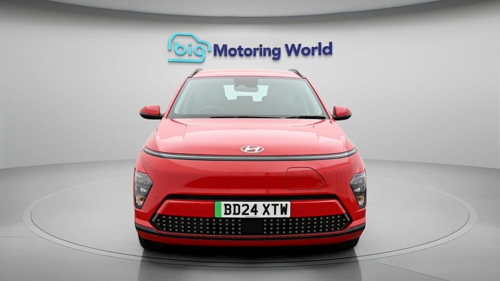 Hyundai Kona Advance Red #2