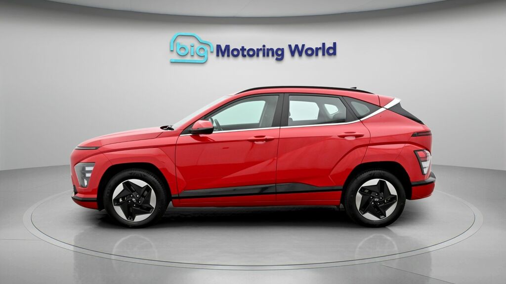 Hyundai Kona Advance Red #4