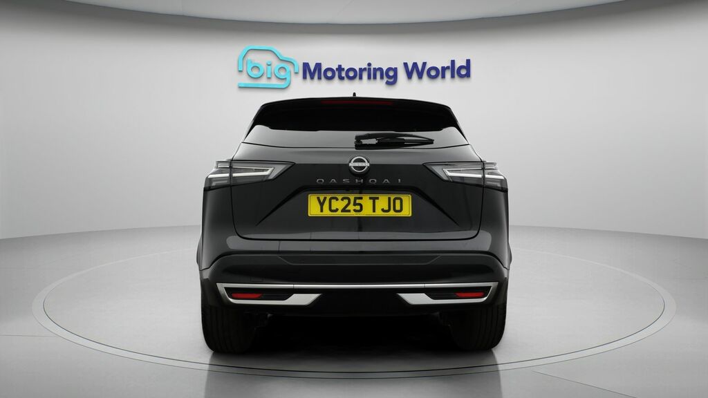 Nissan Qashqai N-connecta YC25TJO Black #6