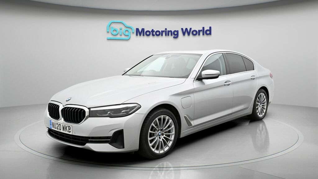 BMW 5 Series Se NU20WKB Silver #3