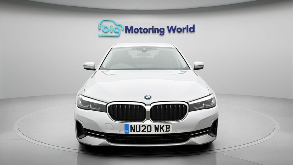 BMW 5 Series Se NU20WKB Silver #2