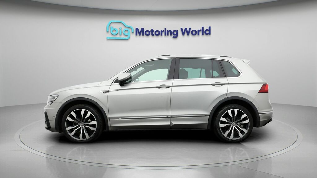 Volkswagen Tiguan R-line Tech HD19NYU Silver #4