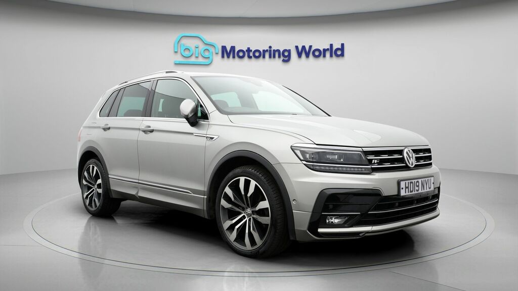Volkswagen Tiguan R-line Tech Silver