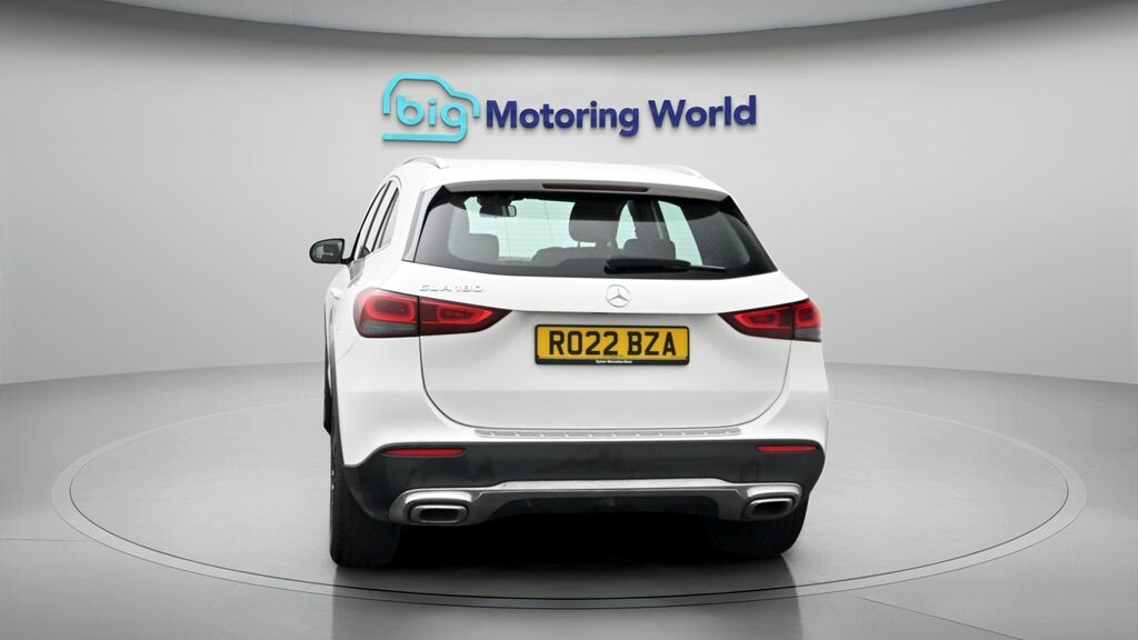 Mercedes-Benz GLA Class Sport RO22BZA White #6