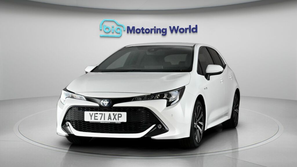 Toyota Corolla Design YE71AXP White #3