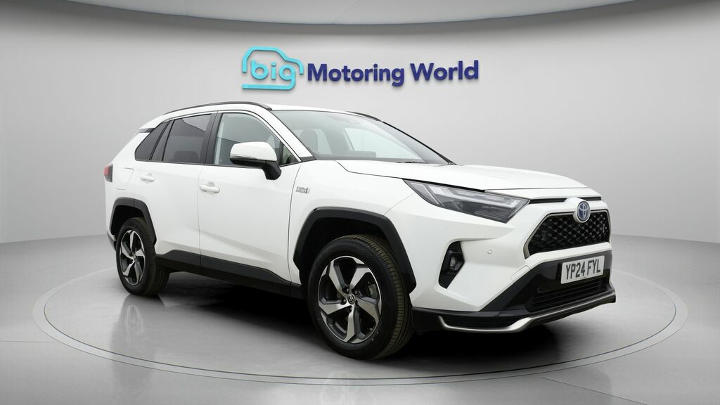 Toyota Rav 4 Design White