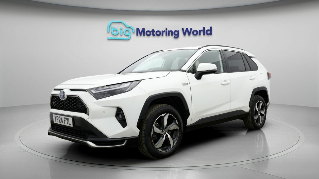 Toyota Rav 4 Design White #3