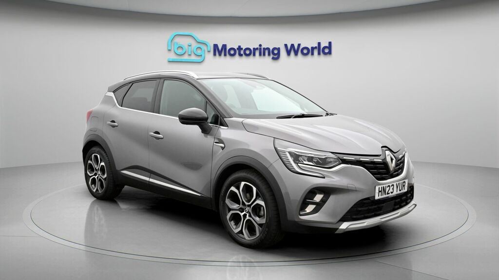 Renault Captur Techno Black