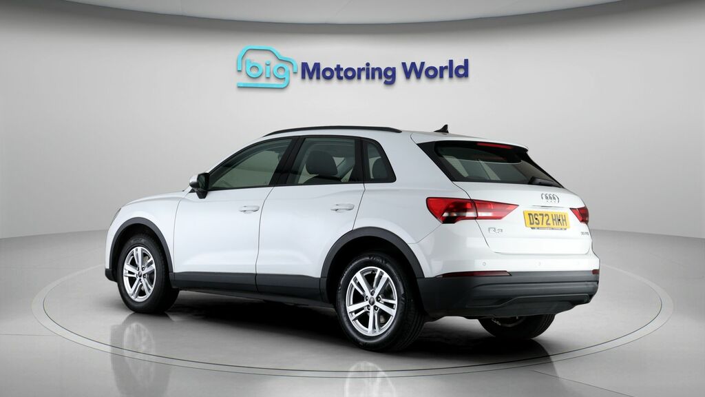 Audi Q3 Technik White #5