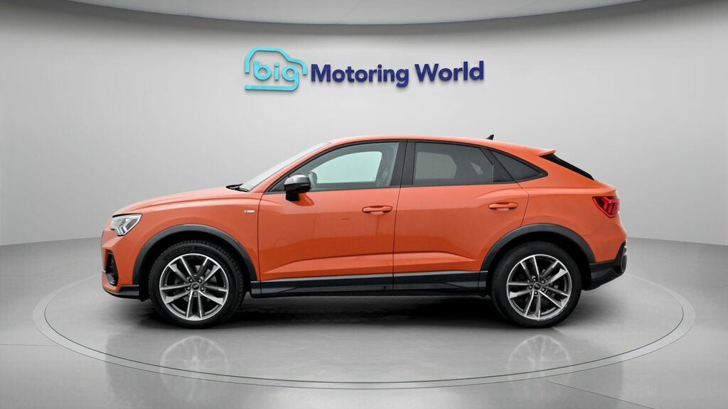 Audi Q3 Black Edition BP23ZFB Orange #4