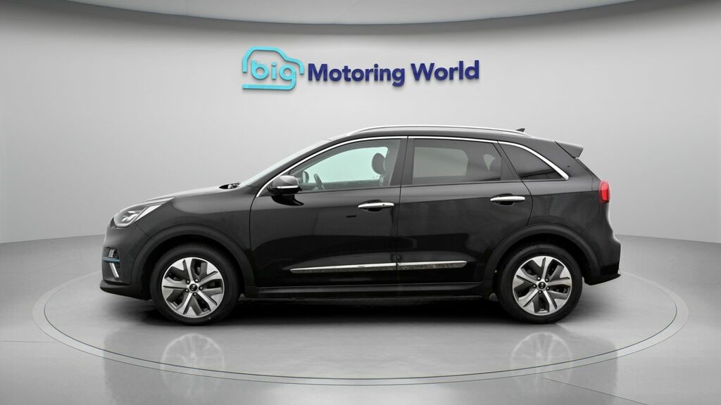 Kia Niro 4 Black #4