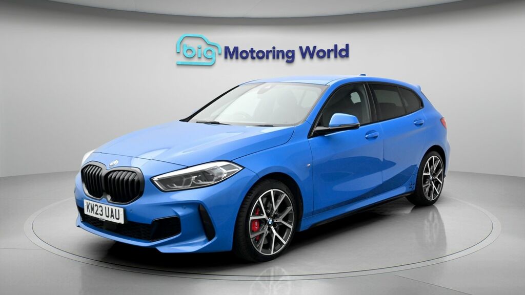 BMW 1 Series Unknown KM23UAU Blue #3