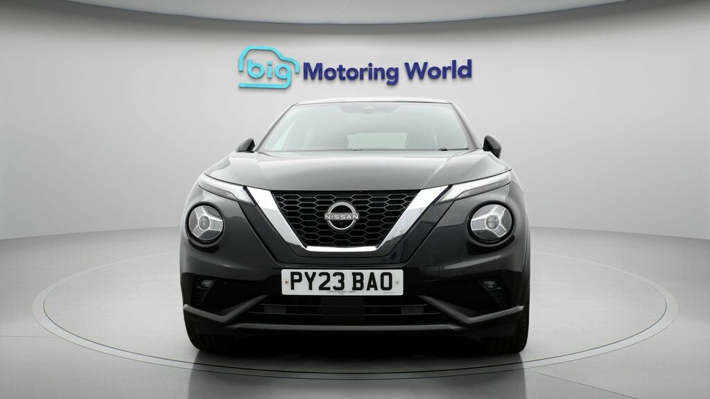 Nissan Juke Tekna PY23BAO Black #2