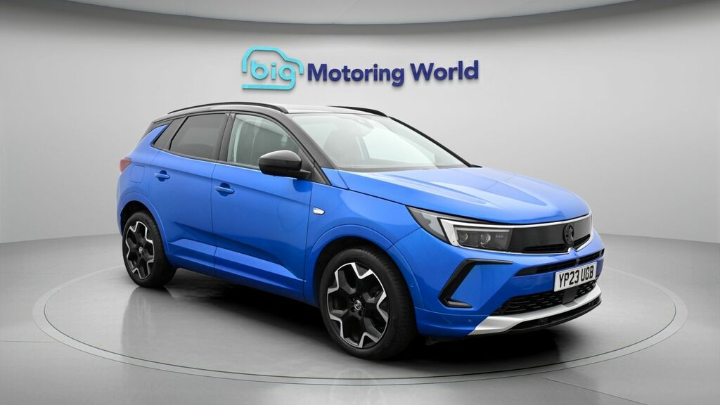 Vauxhall Grandland Ultimate Blue