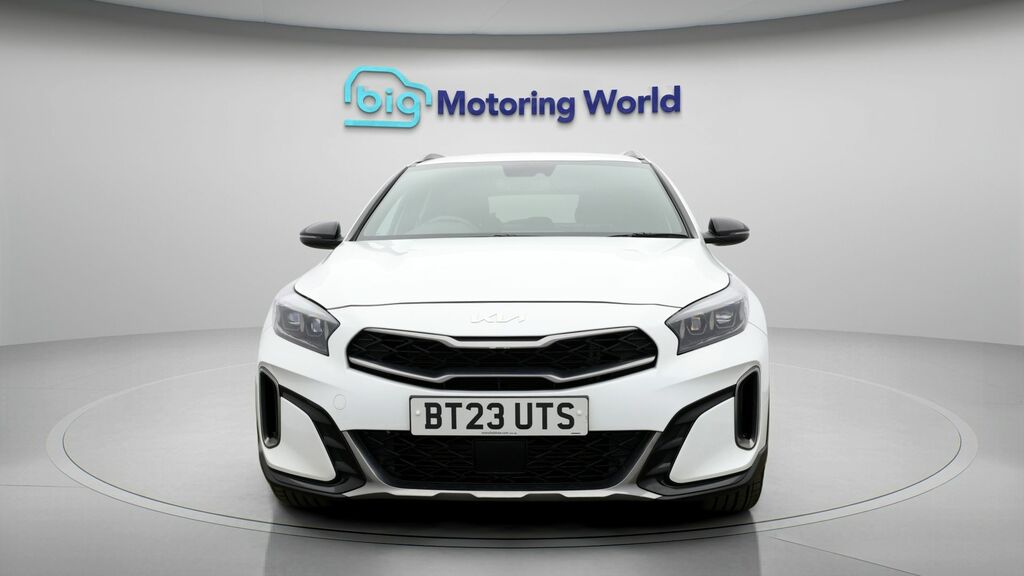 Kia Xceed Gt-line BT23UTS White #2