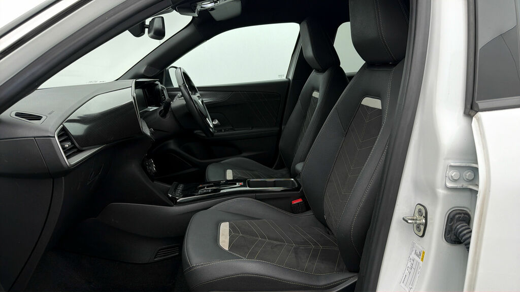 Vauxhall Mokka-e Ultimate VN23DBU White #5