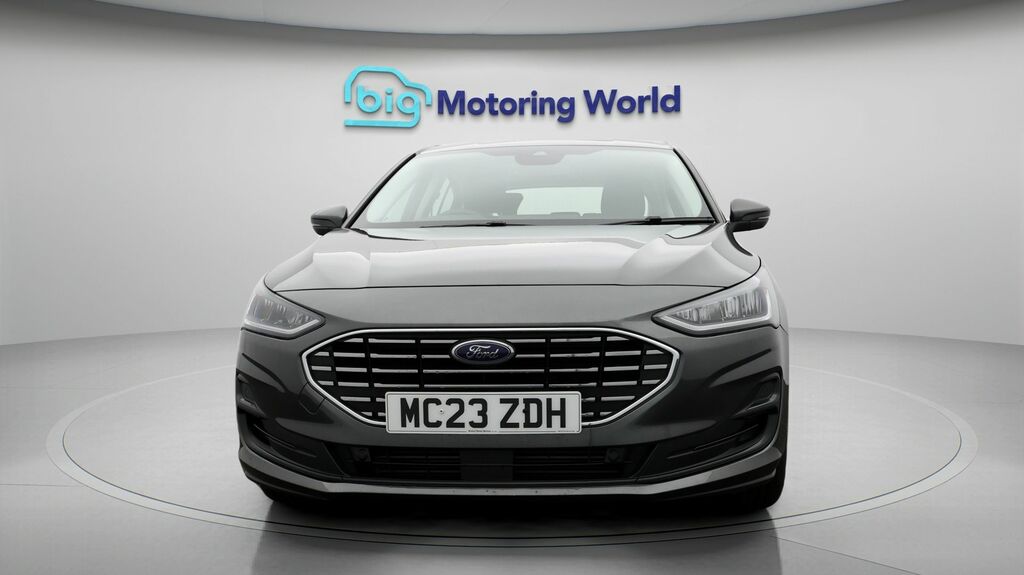 Ford Focus Titanium Grey #2