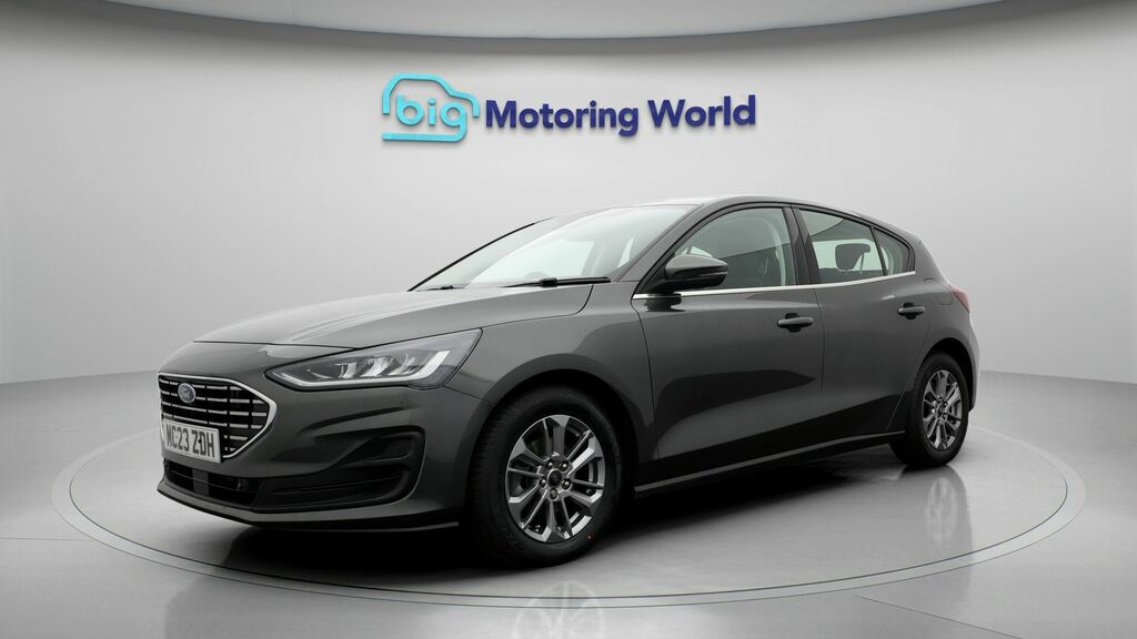 Ford Focus Titanium Grey #3