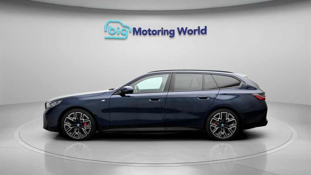 BMW i5 M Sport Pro LR25XWW Blue #4
