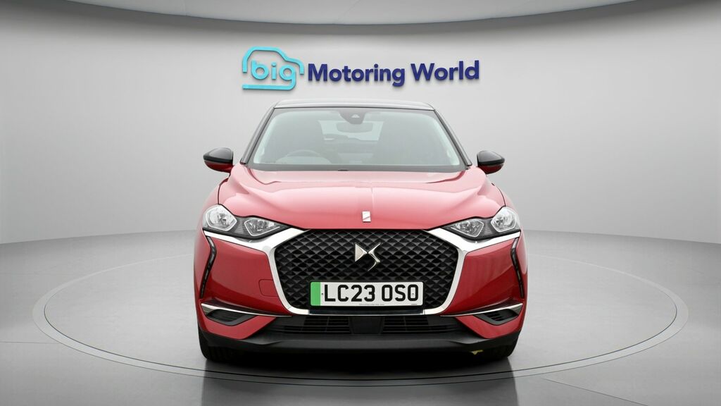 DS DS 3 Crossback Bastille Red #2