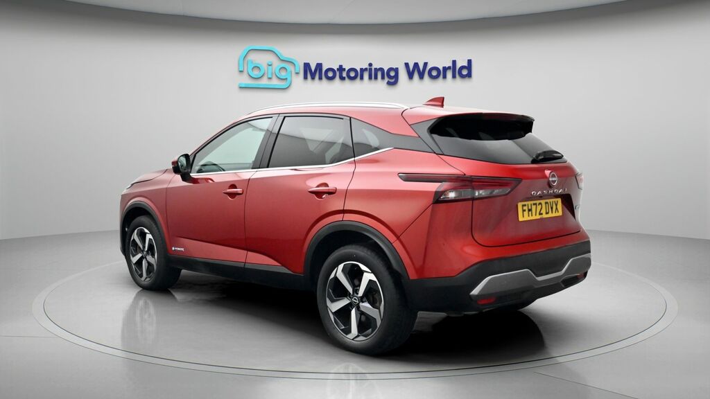 Nissan Qashqai N-connecta FH72DVX Red #5