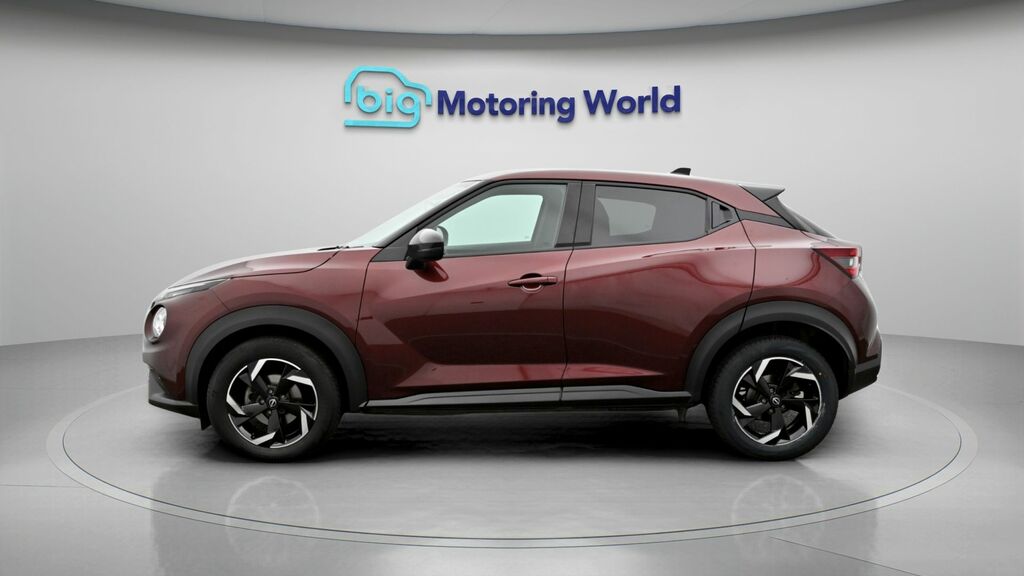 Nissan Juke N-connecta LT23CYJ Red #4