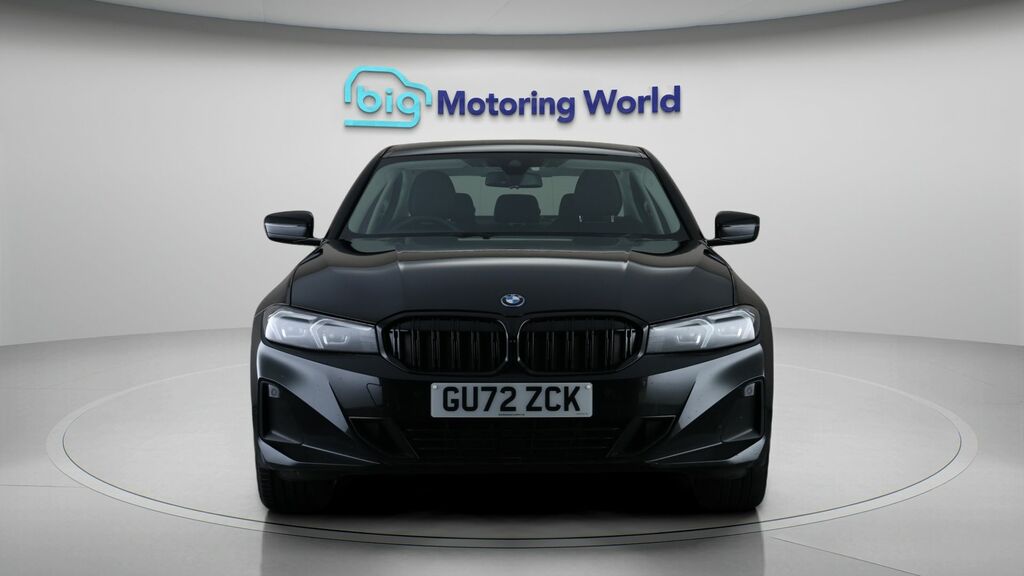 BMW 3 Series Sport Black #2