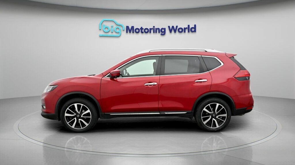 Nissan X-Trail Tekna YA69TXP Red #4