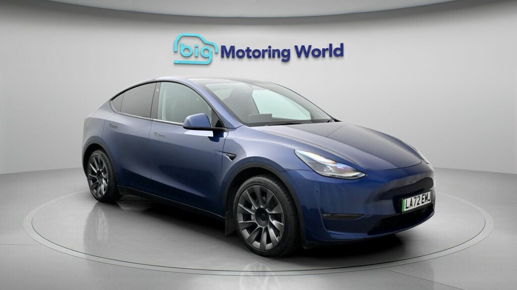 Tesla Model Y Long Range LA72EMJ Blue