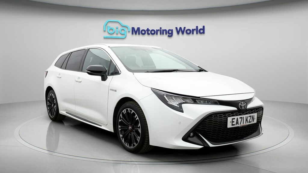 Toyota Corolla Gr Sport White