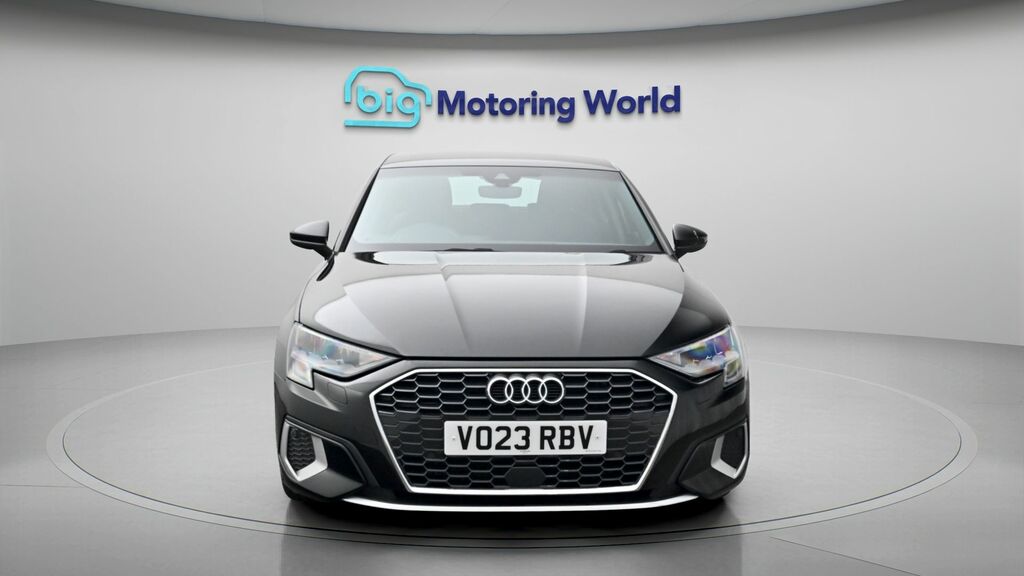 Audi A3 Sport Black #2