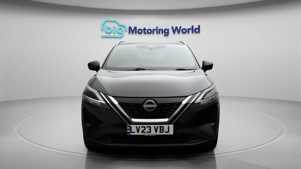 Nissan Qashqai Tekna LV23VBJ Black #2