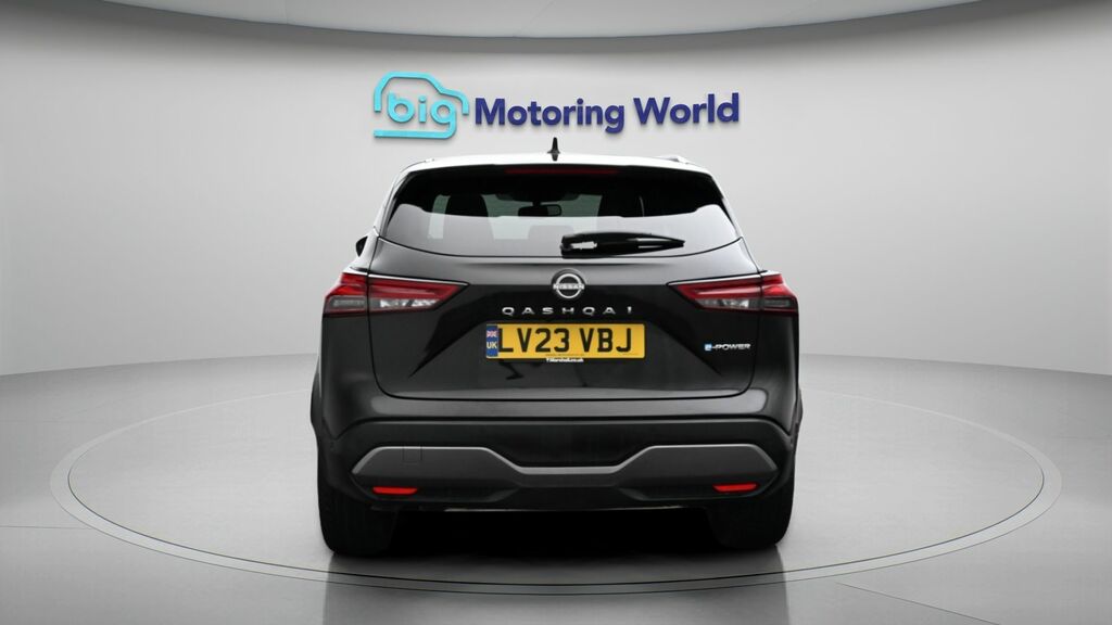 Nissan Qashqai Tekna LV23VBJ Black #6