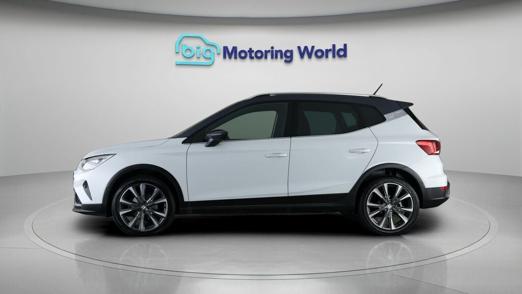 Seat Arona Fr Limited Edition YT74BWD White #4