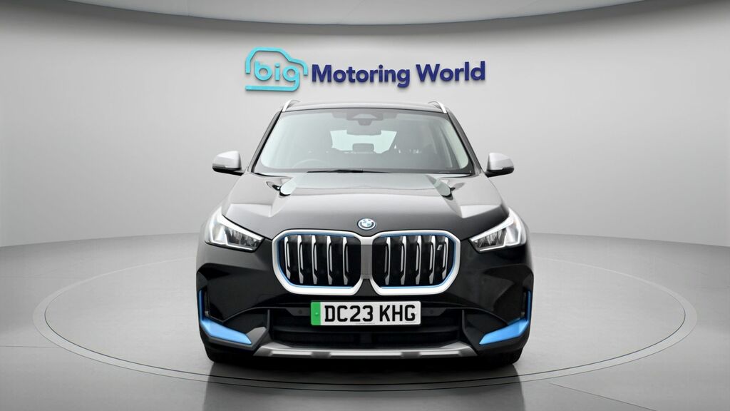 BMW iX1 Xline DC23KHG Black #2