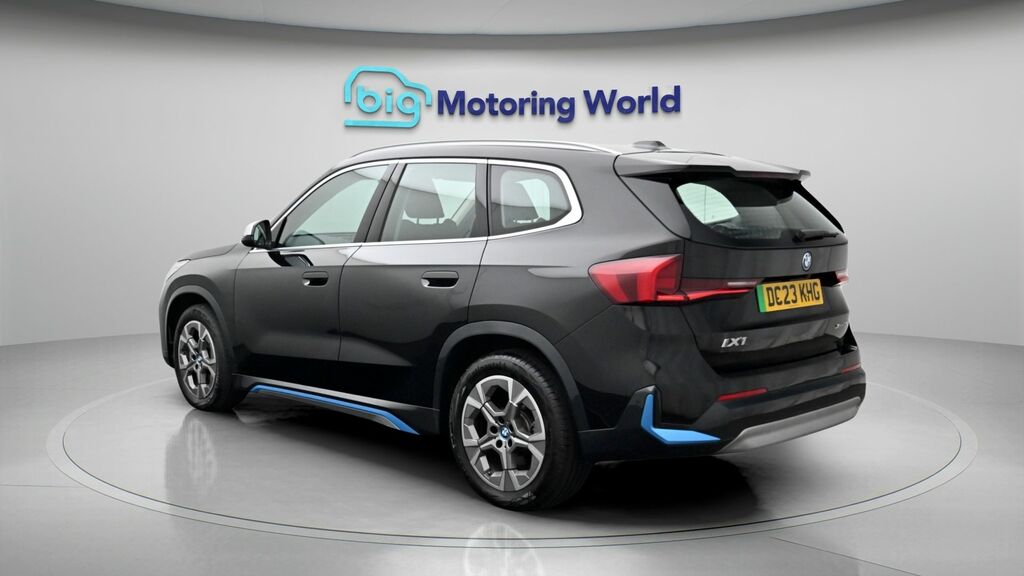 BMW iX1 Xline DC23KHG Black #5