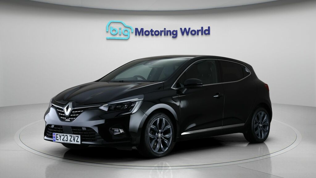 Renault Clio Techno Black #3