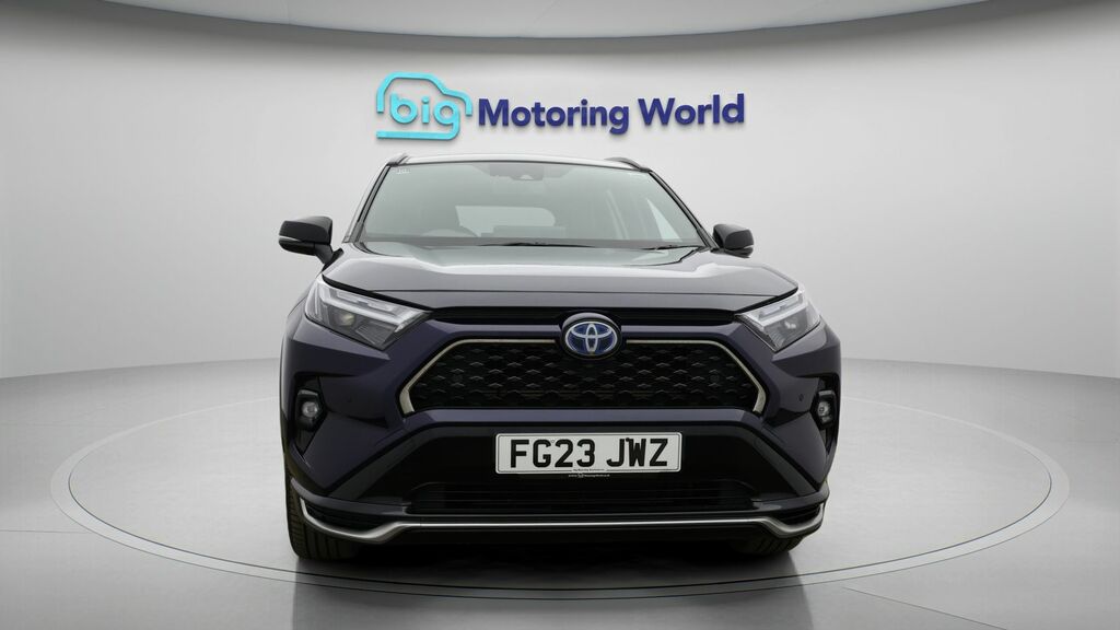 Toyota Rav 4 Dynamic Black