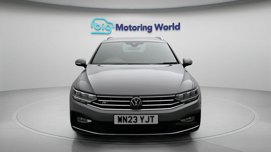 Volkswagen Passat R-line Grey #2