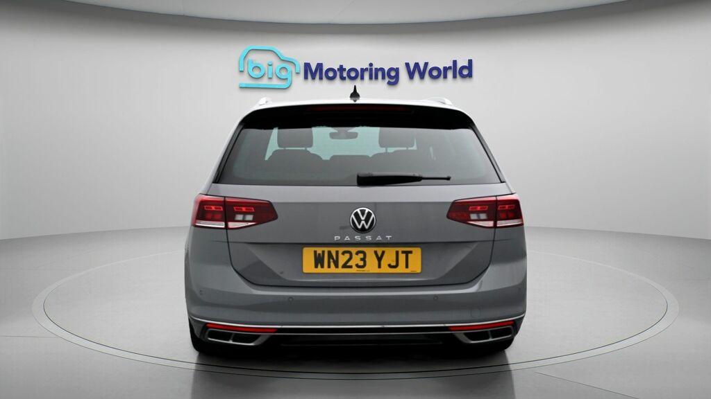 Volkswagen Passat R-line Grey #6