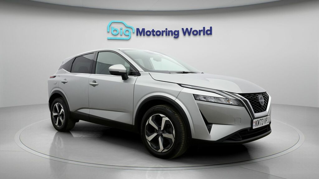 Nissan Qashqai N-connecta KM73VPJ Silver