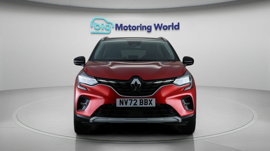 Renault Captur Techno Black #2