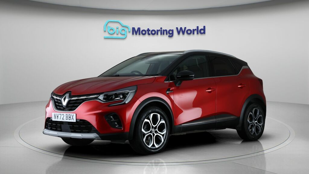 Renault Captur Techno Black #3