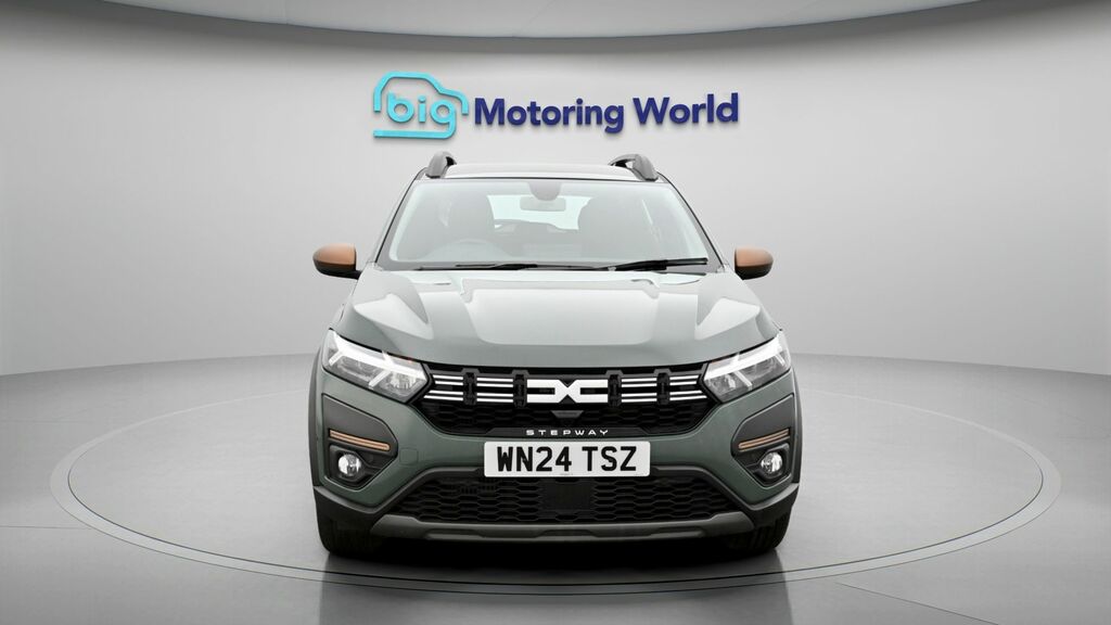 Dacia Sandero Stepway Extreme Green #2