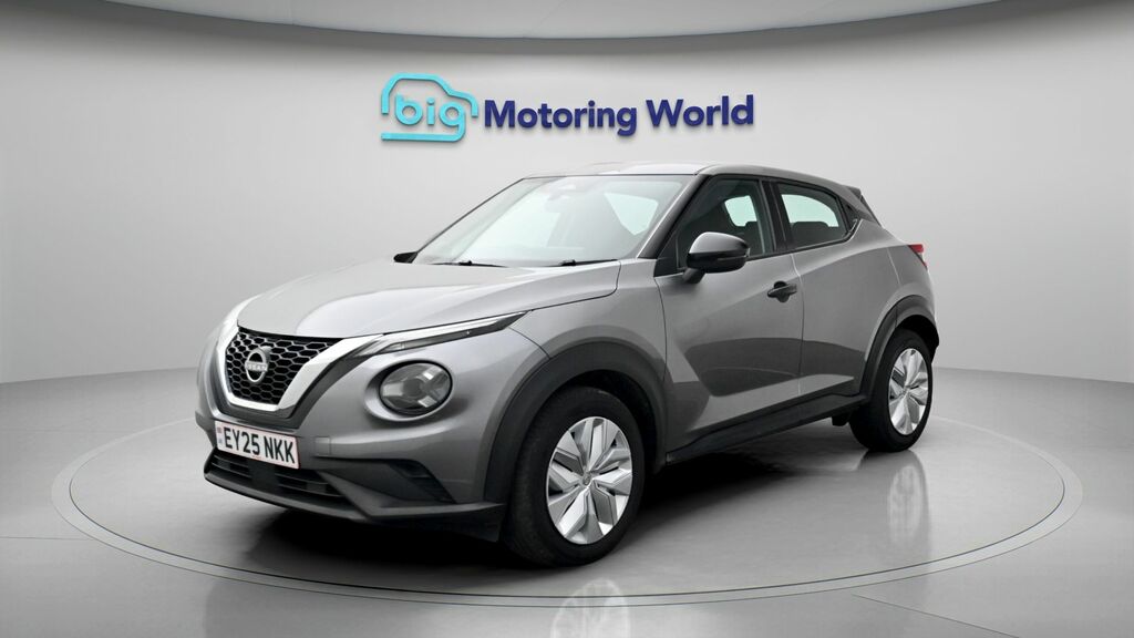 Nissan Juke Acenta Premium EY25NKK Grey #3