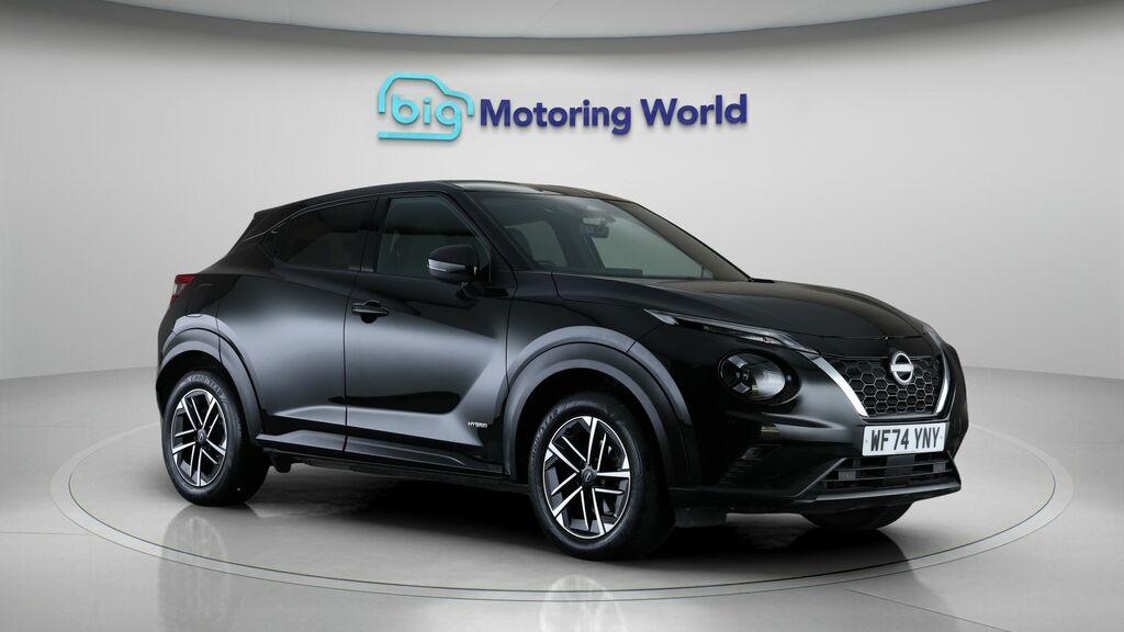 Nissan Juke N-connecta Black