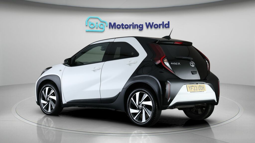 Toyota Aygo X Edge YF23UOH White #5