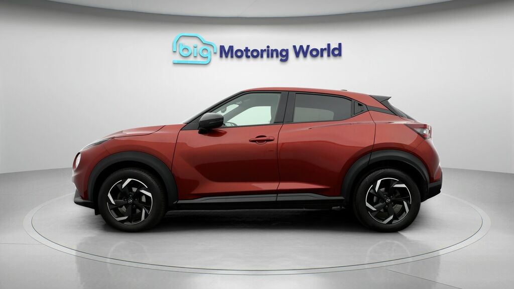 Nissan Juke N-connecta SV23YBF Red #4